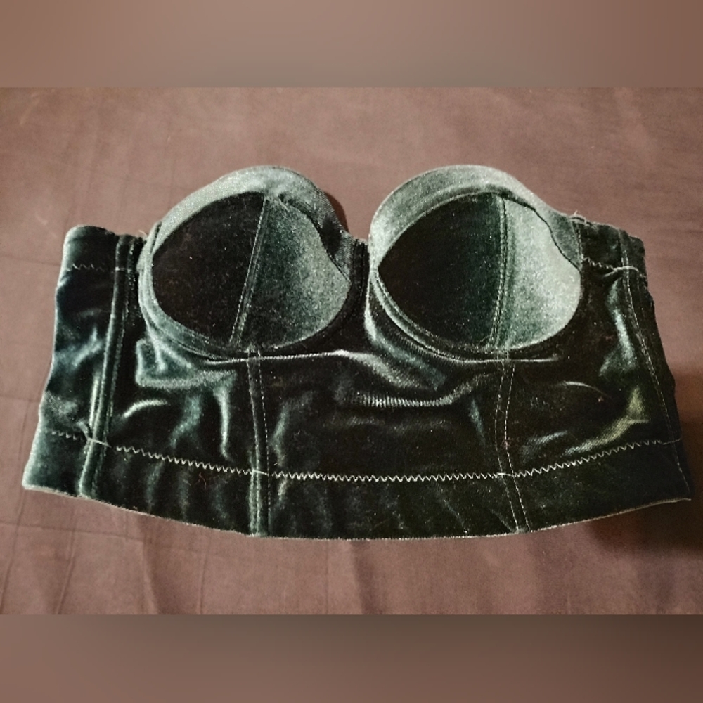 Papaya Emerald Green Velvet Corset Top Size Medium Siliconized For Stability
